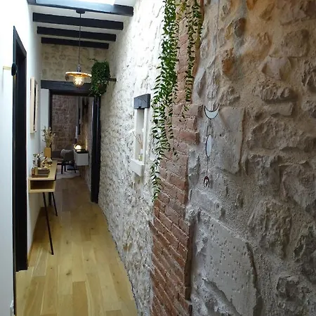 Le Saint-claude, Appt Au Coeur De