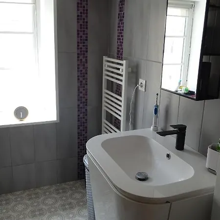 Le Saint-claude, Appt Au Coeur De La Rochelle (Charente-Maritime)